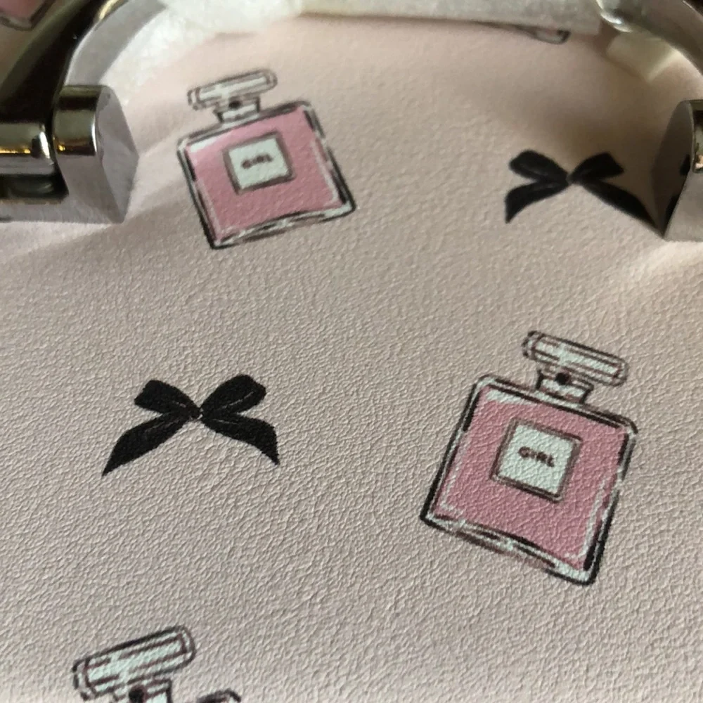 Blush Crush BOWS & PERFUME Hard Train Make Up Cosmetic Travel Case